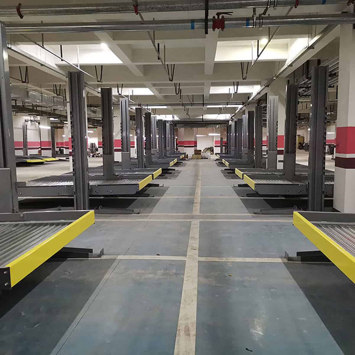 四柱機械式立體停車設備二手